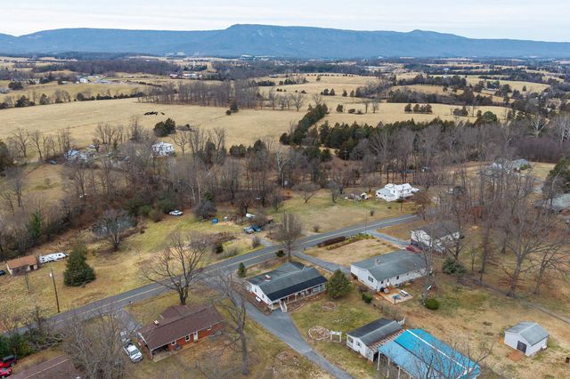 5009 MILL CREEK RD, Luray, VA 22835