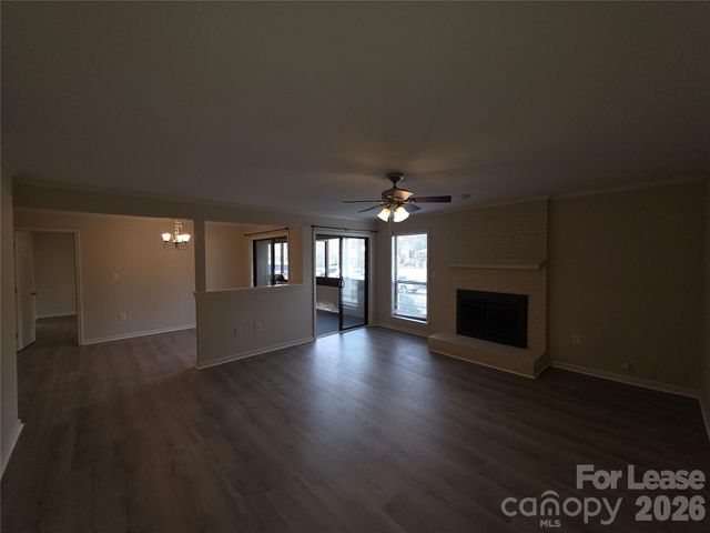 7325 Winery Lane, Charlotte, NC 28227