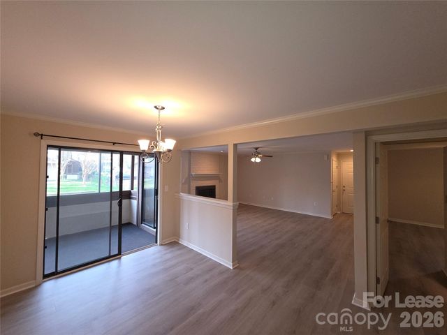 7325 Winery Lane, Charlotte, NC 28227