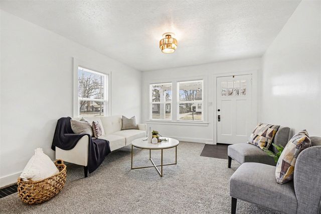 1055 Boston Street, Grand Rapids, MI 49507