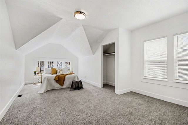 1055 Boston Street, Grand Rapids, MI 49507