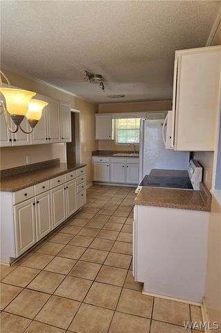 14263 Southland Drive, Tuscaloosa, AL 35405