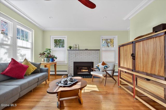 261 W Circular Street, Saratoga Springs, Inside, NY 12866