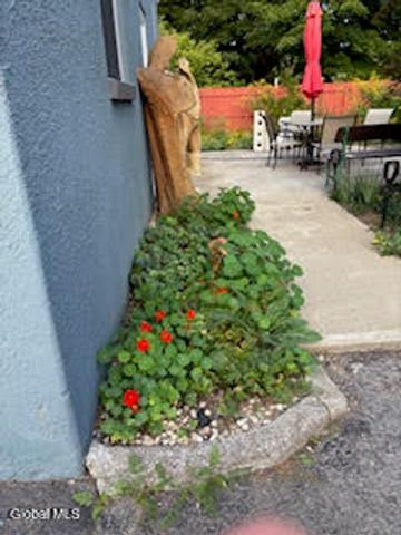 261 W Circular Street, Saratoga Springs, Inside, NY 12866