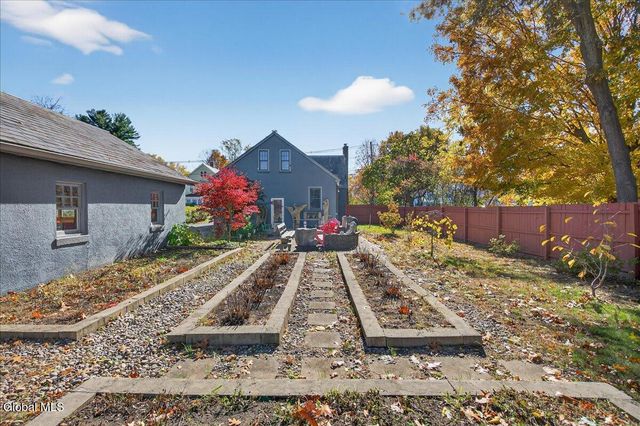 261 W Circular Street, Saratoga Springs, Inside, NY 12866