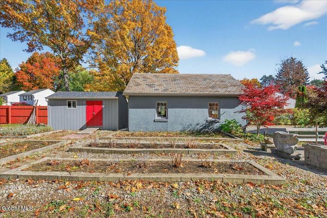 261 W Circular Street, Saratoga Springs, Inside, NY 12866