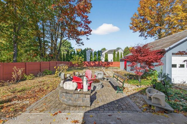 261 W Circular Street, Saratoga Springs, Inside, NY 12866