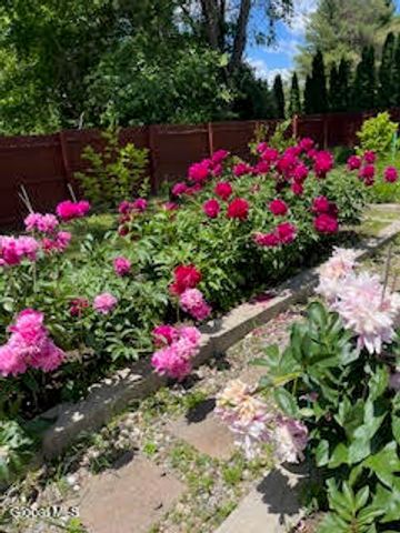 261 W Circular Street, Saratoga Springs, Inside, NY 12866