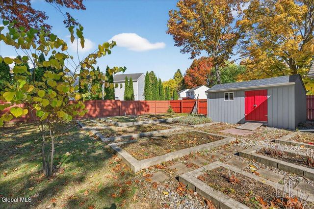 261 W Circular Street, Saratoga Springs, Inside, NY 12866