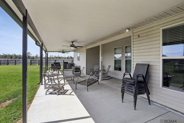 14138 Bongo Trail Dr, Denham Springs, LA 70726