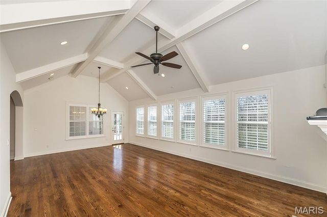 30 Meadowbrook Country Club Estate, Ballwin, MO 63011