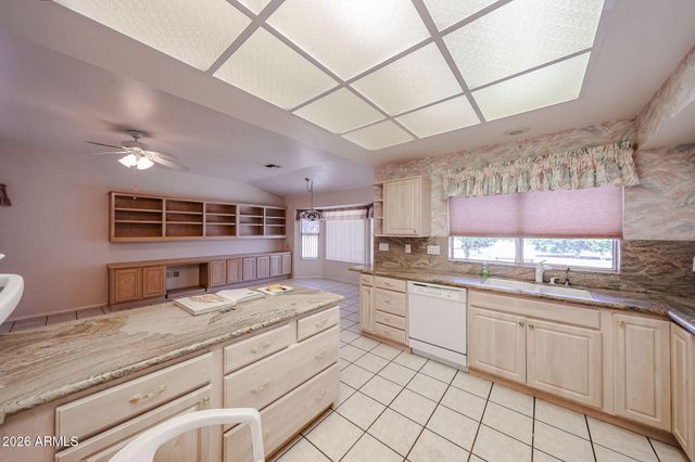 14406 W BLACKWOOD Drive, Sun City West, AZ 85375