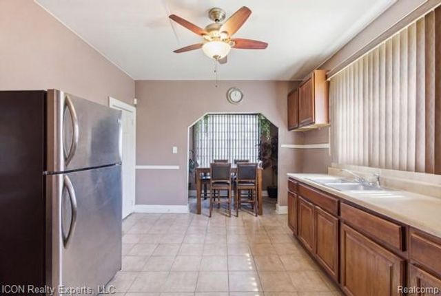 13540 Moran Street, Hamtramck, MI 48212