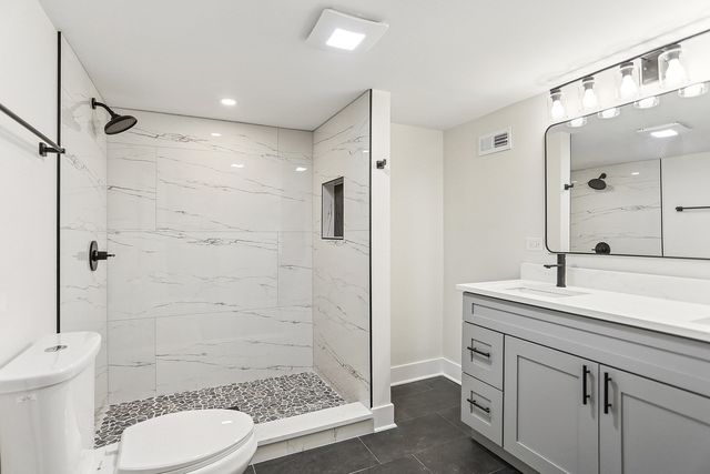 4832 W Harrison Street, Chicago, IL 60644