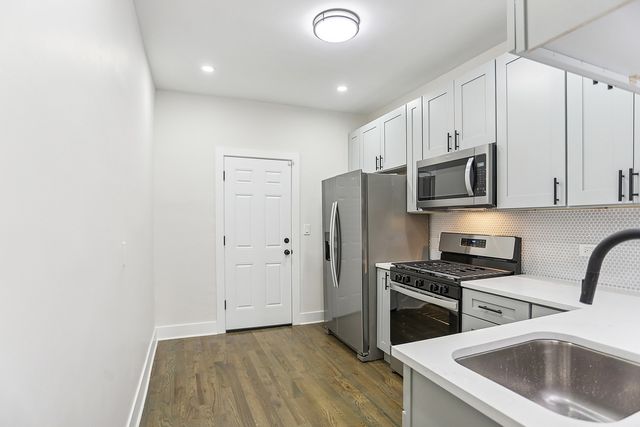 4832 W Harrison Street, Chicago, IL 60644