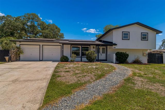 7111 GATEWAY COURT, Tampa, FL 33615