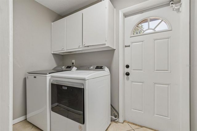 7111 GATEWAY COURT, Tampa, FL 33615