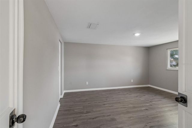 7111 GATEWAY COURT, Tampa, FL 33615