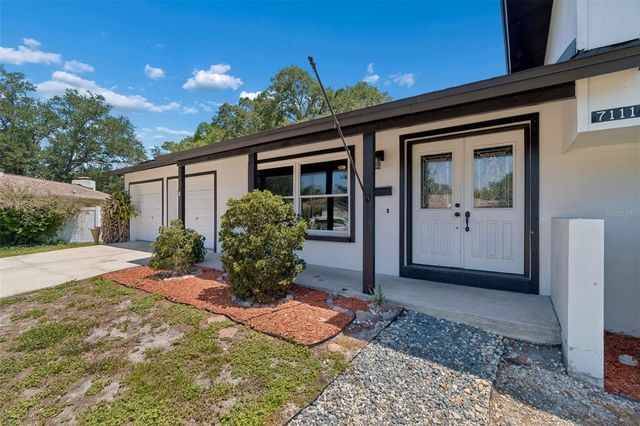 7111 GATEWAY COURT, Tampa, FL 33615