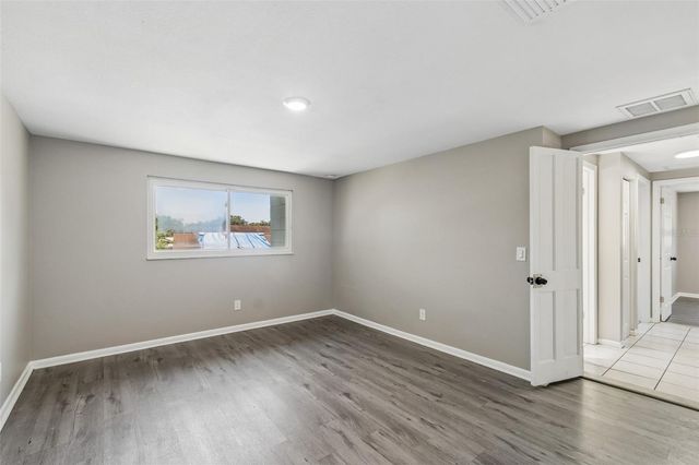 7111 GATEWAY COURT, Tampa, FL 33615