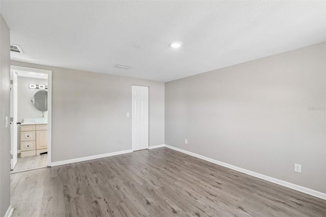 7111 GATEWAY COURT, Tampa, FL 33615