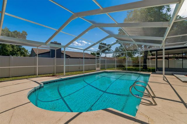 7111 GATEWAY COURT, Tampa, FL 33615