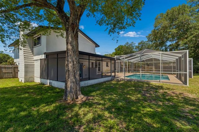 7111 GATEWAY COURT, Tampa, FL 33615