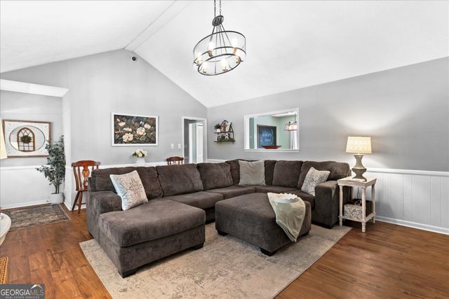 1421 Rainbow Circle, Griffin, GA 30224
