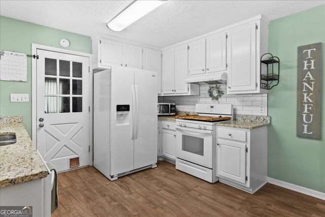 1421 Rainbow Circle, Griffin, GA 30224
