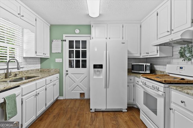 1421 Rainbow Circle, Griffin, GA 30224