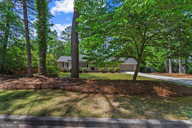 1421 Rainbow Circle, Griffin, GA 30224