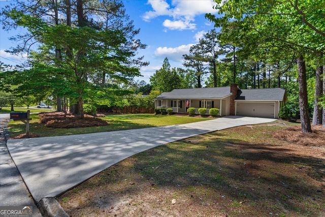 1421 Rainbow Circle, Griffin, GA 30224