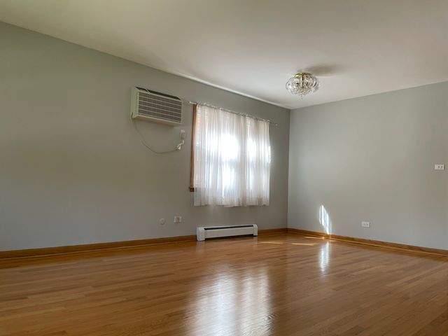 5408 N CENTRAL Avenue 1, Chicago, IL 60630