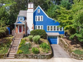 5 Hazelwood Road, Worcester, MA 01609