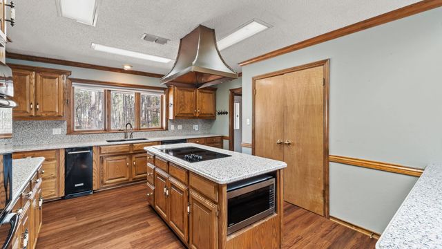 2301 S William, Atlanta, TX 75551