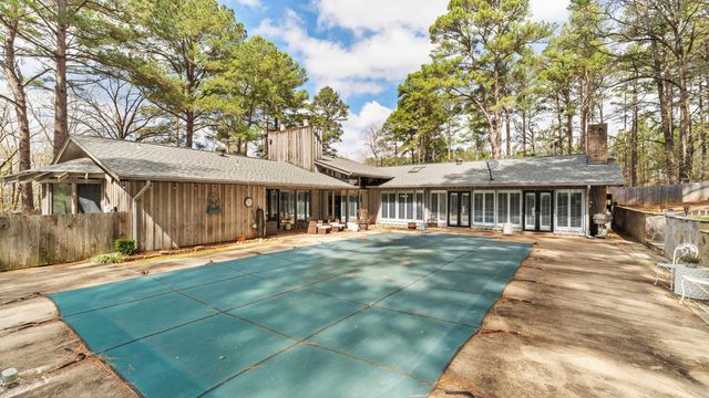 2301 S William, Atlanta, TX 75551