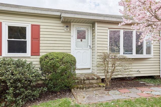 5 Arch Street, Abington, MA 02351