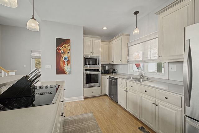 165 Barefield Ct, Lynchburg, TN 37352