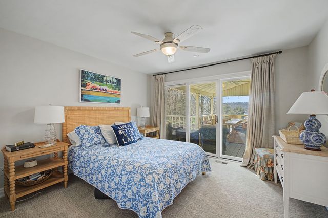 165 Barefield Ct, Lynchburg, TN 37352