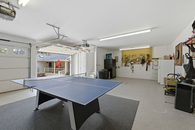 165 Barefield Ct, Lynchburg, TN 37352