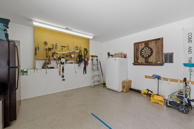 165 Barefield Ct, Lynchburg, TN 37352