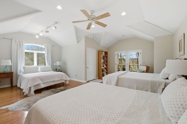 165 Barefield Ct, Lynchburg, TN 37352