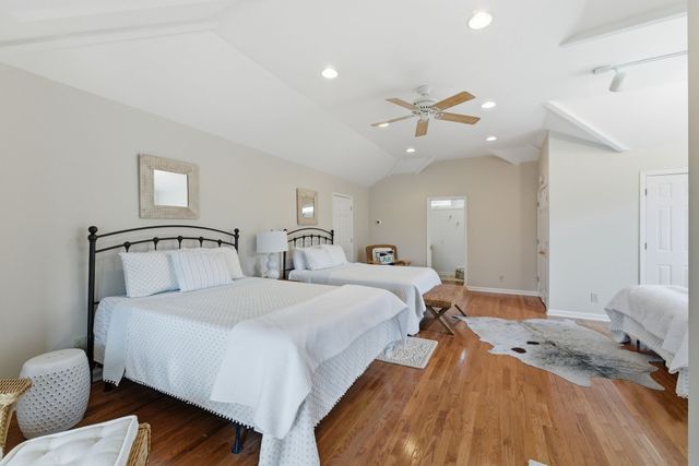 165 Barefield Ct, Lynchburg, TN 37352