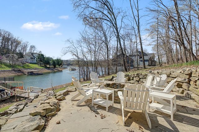 165 Barefield Ct, Lynchburg, TN 37352