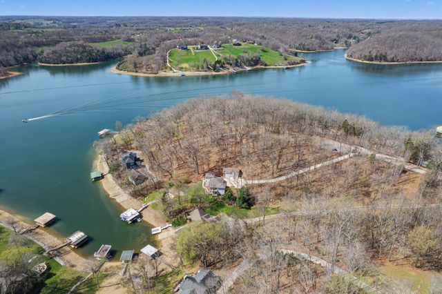 165 Barefield Ct, Lynchburg, TN 37352