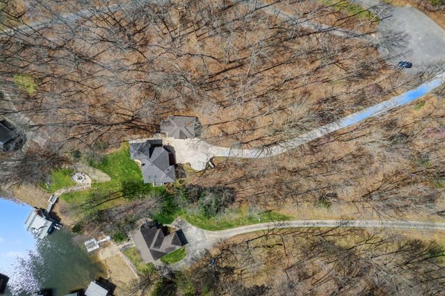 165 Barefield Ct, Lynchburg, TN 37352