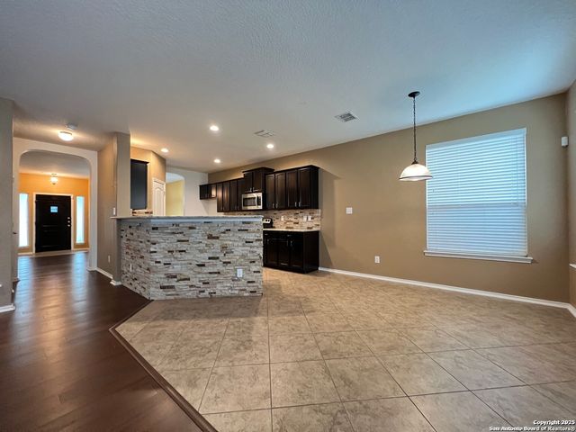 12114 Sugarberry Way, San Antonio, TX 78253