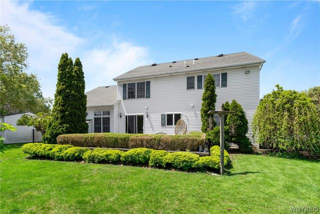 4169 Foxwood Lane, Clarence, NY 14221