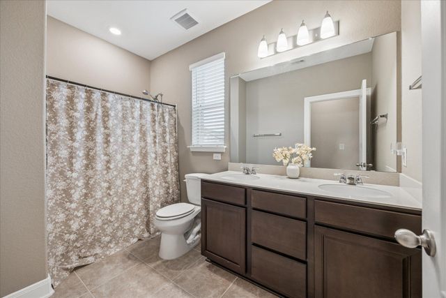 6200 Albany Sleigh DR, Del Valle, TX 78617