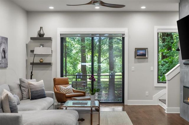 550 N Highland Avenue NE 9, Atlanta, GA 30307